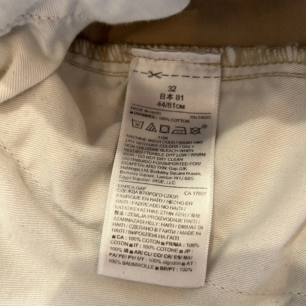 Gap Khaki Shorts